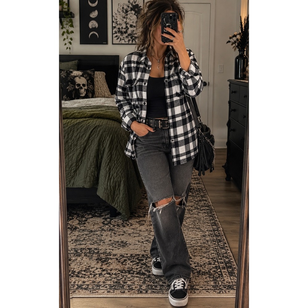 Black White Buffalo Plaid Flannel Shirt M Grunge Skater Streetwear Workwear - Picture 1 of 3
